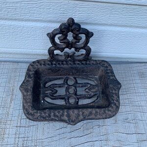 Vintage Antique Style Cast Iron Victorian Soap Holder 6”x4.5”Metal Dish Rustic